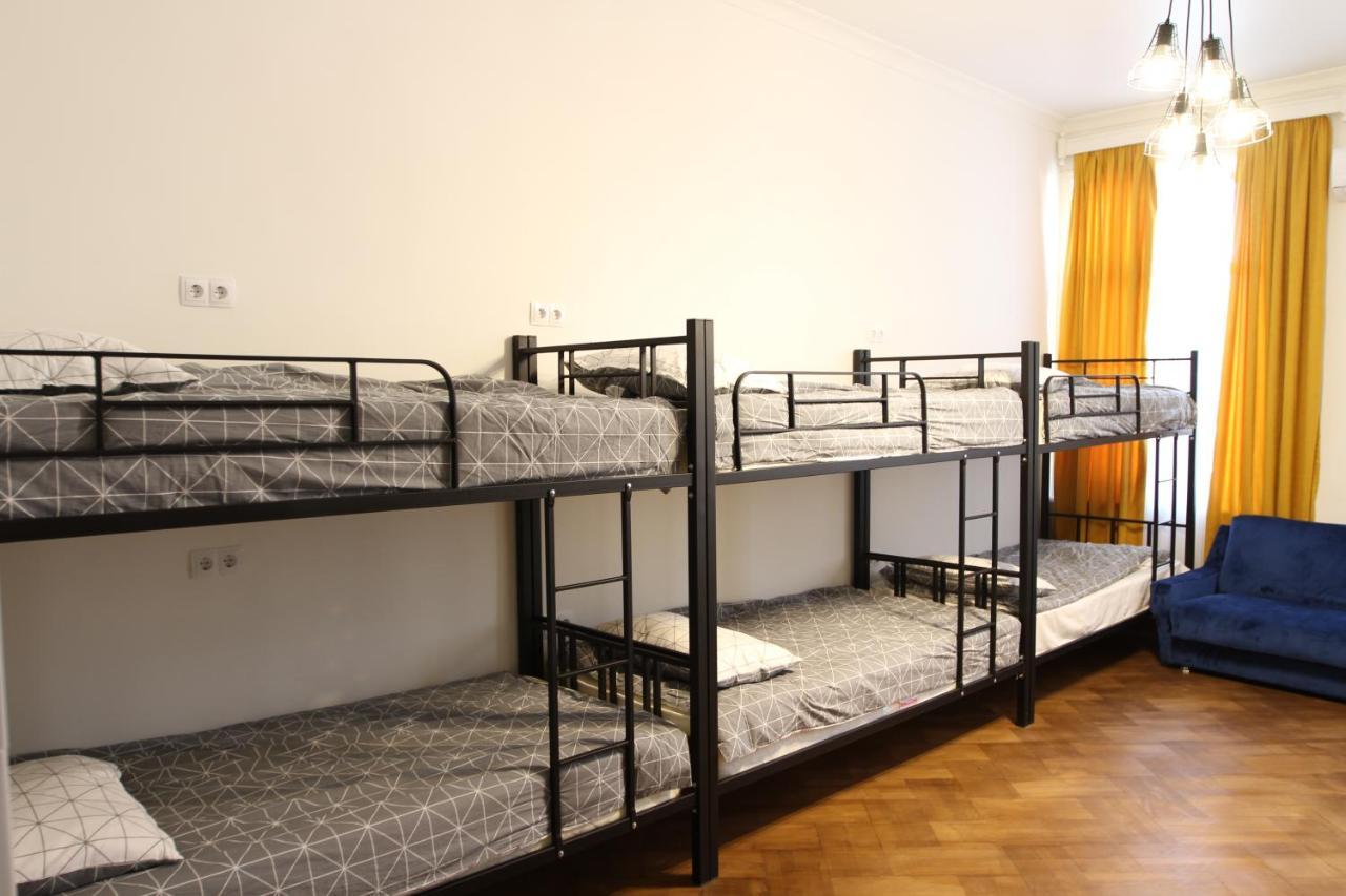 Pigeon Guest House Tbilisi Eksteriør bilde