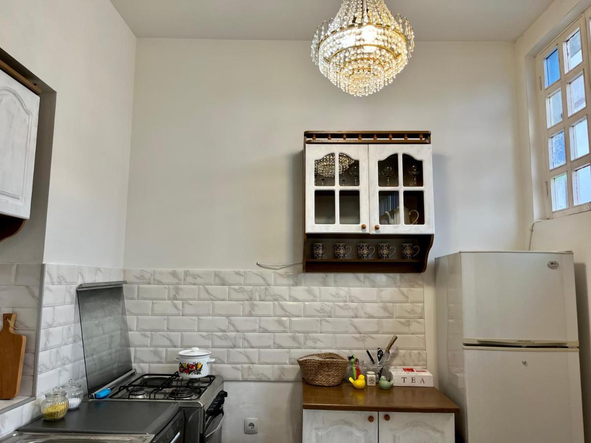 Pigeon Guest House Tbilisi Eksteriør bilde