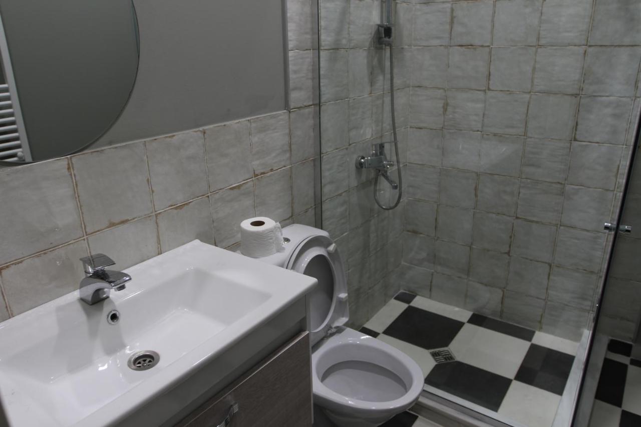 Pigeon Guest House Tbilisi Eksteriør bilde