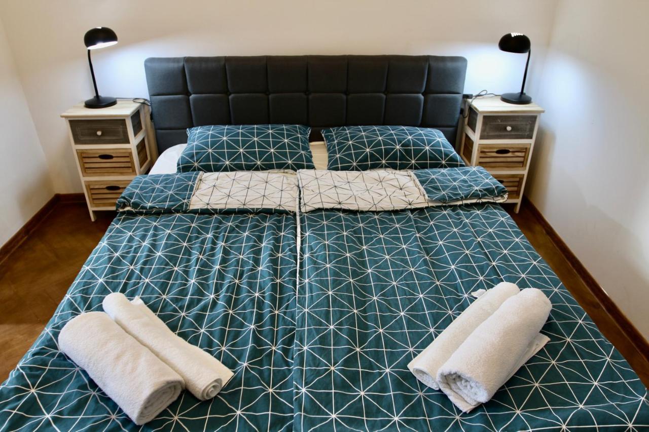 Pigeon Guest House Tbilisi Eksteriør bilde