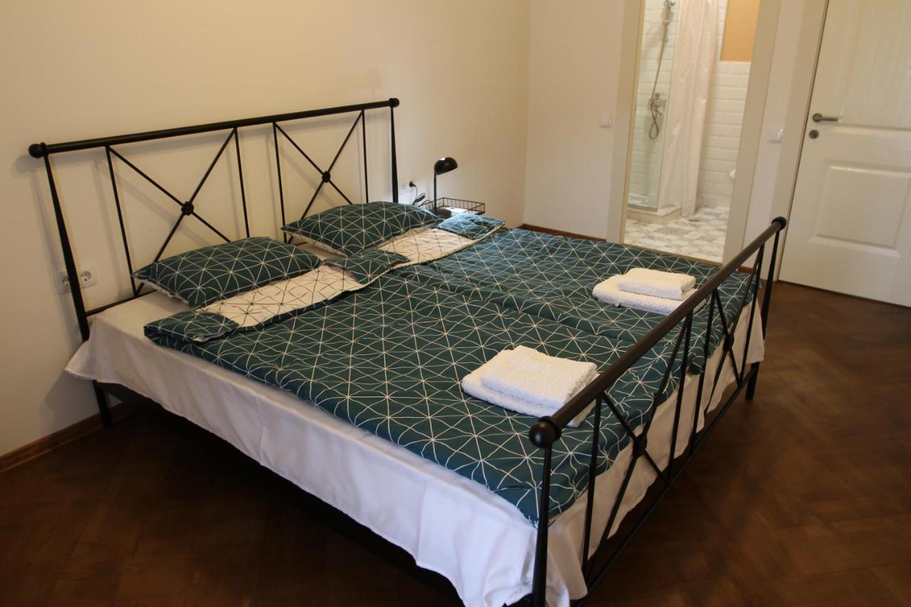 Pigeon Guest House Tbilisi Eksteriør bilde