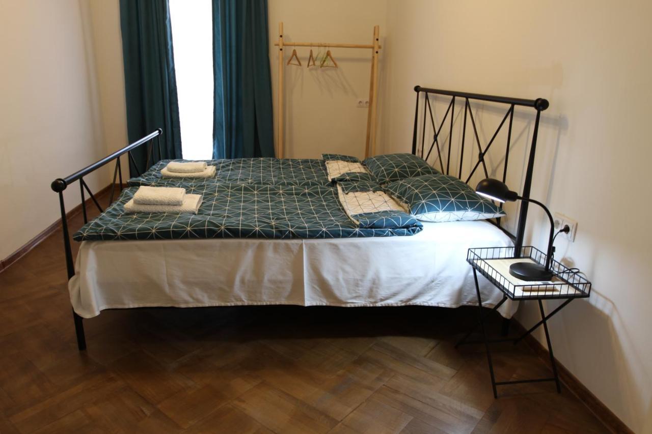 Pigeon Guest House Tbilisi Eksteriør bilde